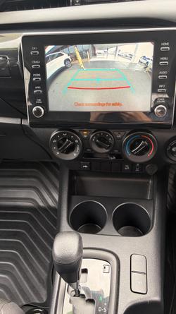 2024 Toyota Hilux 4x4 SR 2.8L T Diesel Automatic Double Cab