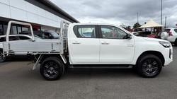2024 Toyota Hilux 4x4 SR 2.8L T Diesel Automatic Double Cab