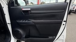 2024 Toyota Hilux 4x4 SR 2.8L T Diesel Automatic Double Cab