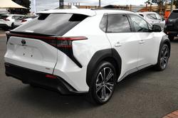2023 Toyota bZ4x Standard AWD 71.4 kWh Li-ion batt Automatic Wagon
