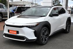2023 Toyota bZ4x Standard AWD 71.4 kWh Li-ion batt Automatic Wagon