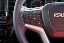 2026 Isuzu D-MAX SX