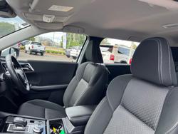 2022 MITSUBISHI OUTLANDER ES 7 SEAT (2WD)