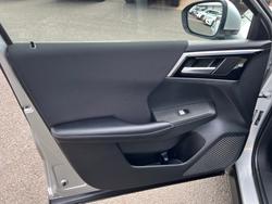 2022 MITSUBISHI OUTLANDER ES 7 SEAT (2WD)