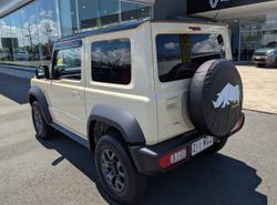 2025 Suzuki Jimny GLX