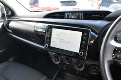 2020 Toyota Hilux 4x4 SR 2.8L T Diesel Automatic Double Cab