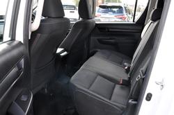 2020 Toyota Hilux 4x4 SR 2.8L T Diesel Automatic Double Cab