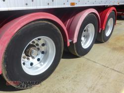 2005 Maxitrans Tip Through Bin B Double Set