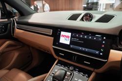 2022 Porsche Cayenne Platinum Edition