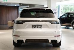 2022 Porsche Cayenne Platinum Edition