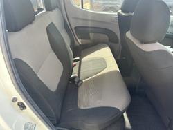 2011 MITSUBISHI TRITON GLR