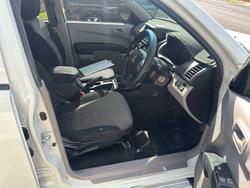 2011 MITSUBISHI TRITON GLR