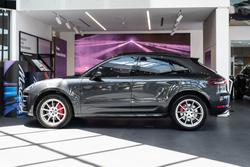 2016 Porsche Macan Turbo