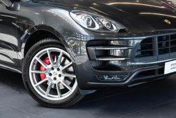 2016 Porsche Macan Turbo