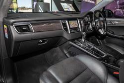 2016 Porsche Macan Turbo