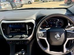 2019 Holden
                Acadia LT