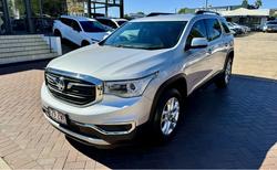 2019 Holden
                Acadia LT