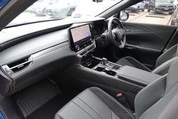 2024 Lexus
RX500H RX500H F Sport Performance 2.4L T Hybrid Automatic Wagon 0F37330 001