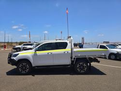 2021 Toyota Hilux SR5