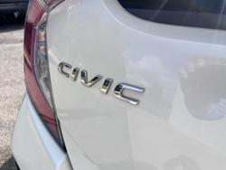 2017 Honda Civic VTi-S 10th Gen MY17 White