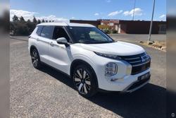 2025 Mitsubishi Outlander Aspire