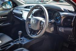 2022 Toyota HILUX Rogue 1