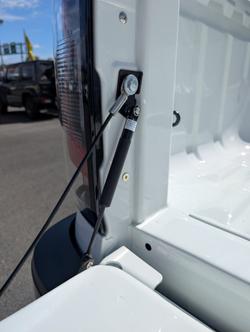 2025 NISSAN NAVARA SL