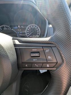 2025 NISSAN NAVARA SL