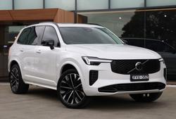 2025 Volvo XC90 Ultra B5 Dark