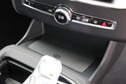 2025 Volvo XC90 Ultra B5 Dark