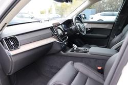 2025 Volvo XC90 Ultra B5 Dark