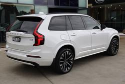 2025 Volvo XC90 Ultra B5 Dark