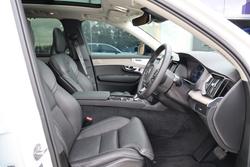 2025 Volvo XC90 Ultra B5 Dark