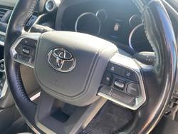 2022 Toyota Landcruiser