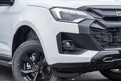 2025 Isuzu D-MAX X-RIDER