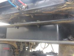 2006 Chris's Body Builders 3 Axle Bin Dog Trailer