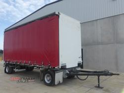 2009 Krueger 10 Pallet Dog Curtainsider