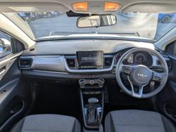 2024 KIA STONIC YB