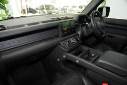 2023 Land Rover Defender 110 D300 X-Dynamic HSE