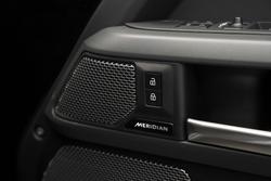 2023 Land Rover Defender 110 D300 X-Dynamic HSE