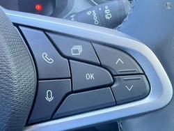 2025 RENAULT DUSTER TECHNO