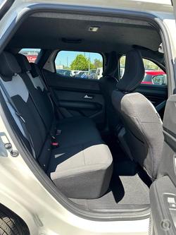 2025 RENAULT DUSTER TECHNO