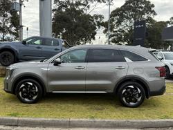 2025 Kia
Sorento Sport+