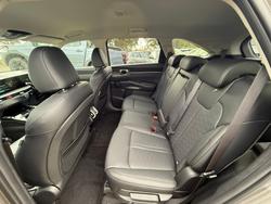 2025 Kia
Sorento Sport+