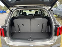 2025 Kia
Sorento Sport+