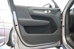 2025 Volvo EX40 Ultra Single Motor Extended Range