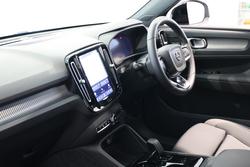 2025 Volvo EX40 Ultra Single Motor Extended Range