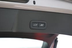 2025 Volvo EX40 Ultra Single Motor Extended Range