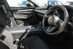 2025 Mazda 3 G20 Pure