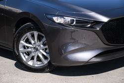 2025 Mazda 3 G20 Pure